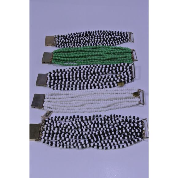 Neiman Marcus Lee Angel Womens Green Sead Bead Layer Clasp Bracelet NWT 298 - Picture 3 of 6